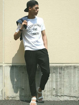 「AZUL by moussy（アズールバイマウジー）のアイテム（ブルゾン）」を使った、Jackson O Yousukeさん（メンズ・184cm）の春コーディネート