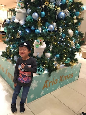 「DAISO（DAISO）のアイテム（ニットキャップ/ビーニー、ブラック系）」を使った、ちゃんうぇさん（キッズ）の冬コーディネート