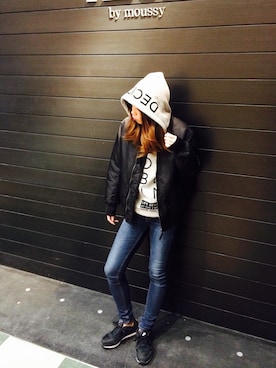 「AZUL by moussy（アズールバイマウジー）のアイテム（MA-1）」を使った、makiさん（レディース・156cm）の秋コーディネート