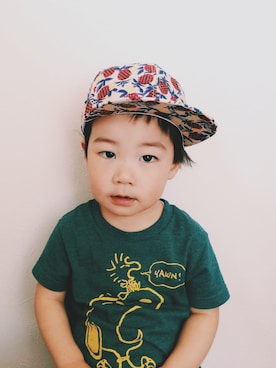 「UNIQLO Tシャツ」｜「アイテム（キャップ）」を使った、KANTAさん（キッズ・90cm）の春コーディネート