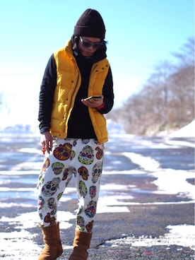 「アイテム（アナログ腕時計、ピンク系）」を使った、タケダ苦い珈琲★★★さん（メンズ・164cm）の冬コーディネート