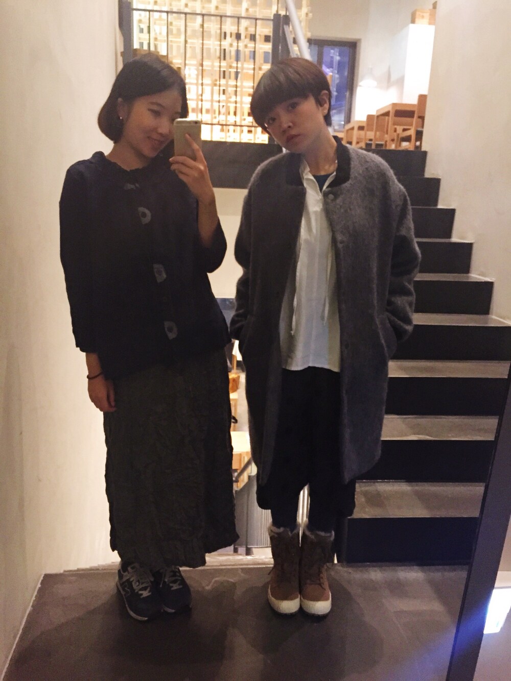 「my basic selectのアイテム（その他トップス、ブルー系）」を使った、許Karen さん（レディース・160cm）の冬コーディネートの1枚目の写真