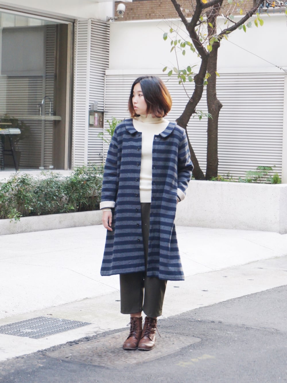「ICHI antiquite’s、my basic select」｜「HEAVENのアイテム（ワンピース、ブルー系）」を使った、許Karen さん（レディース・160cm）の冬コーディネートの1枚目の写真