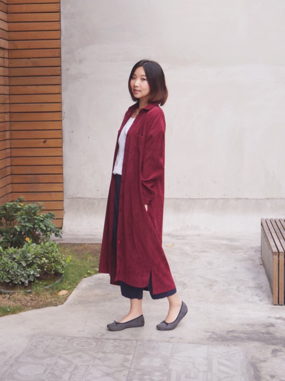 「my basic select、MUJI、新年快樂」｜「my basic selectのアイテム（シャツワンピース、レッド系）」を使った、許Karen さん（レディース・160cm）の冬コーディネートの1枚目の写真