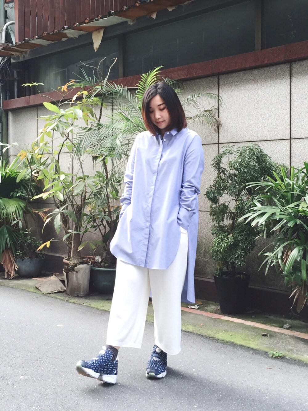 「Taiwan、大人カジュアル」｜「my basic selectのアイテム（ワンピース/ドレス、ブルー系）」を使った、許Karen さん（レディース・160cm）の春コーディネートの1枚目の写真