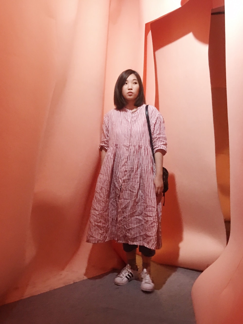 「カジュアルコーデ、red、夏コーデ、korea」｜「my basic selectのアイテム（ワンピース/ドレス、レッド系）」を使った、許Karen さん（レディース・160cm）の夏コーディネートの1枚目の写真
