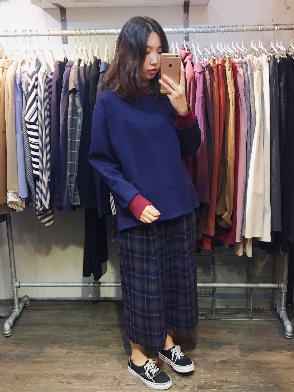 「ootd、outfit、winter」｜「my basic selectのアイテム（トップス、ブルー系）」を使った、許Karen さん（レディース・160cm）の冬コーディネートの1枚目の写真