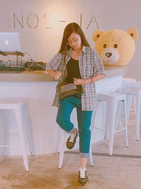 謝汶伶さんのコーディネート