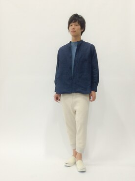「MONKEY TIME（モンキータイム）のアイテム（ニット/セーター）」を使った、NandeyaNenさん（メンズ・180cm）の春コーディネート