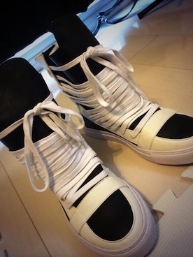 「WHITELAND（ホワイトランド）のアイテム（シューズ）」を使った、バッファローさん（メンズ・270cm）の春コーディネート