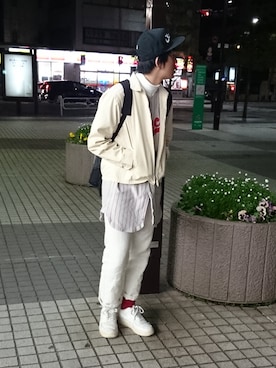 「GIVENCHY（ジバンシイ）のアイテム（スラックス）」を使った、及川 晃さん（メンズ・171cm）の冬コーディネート
