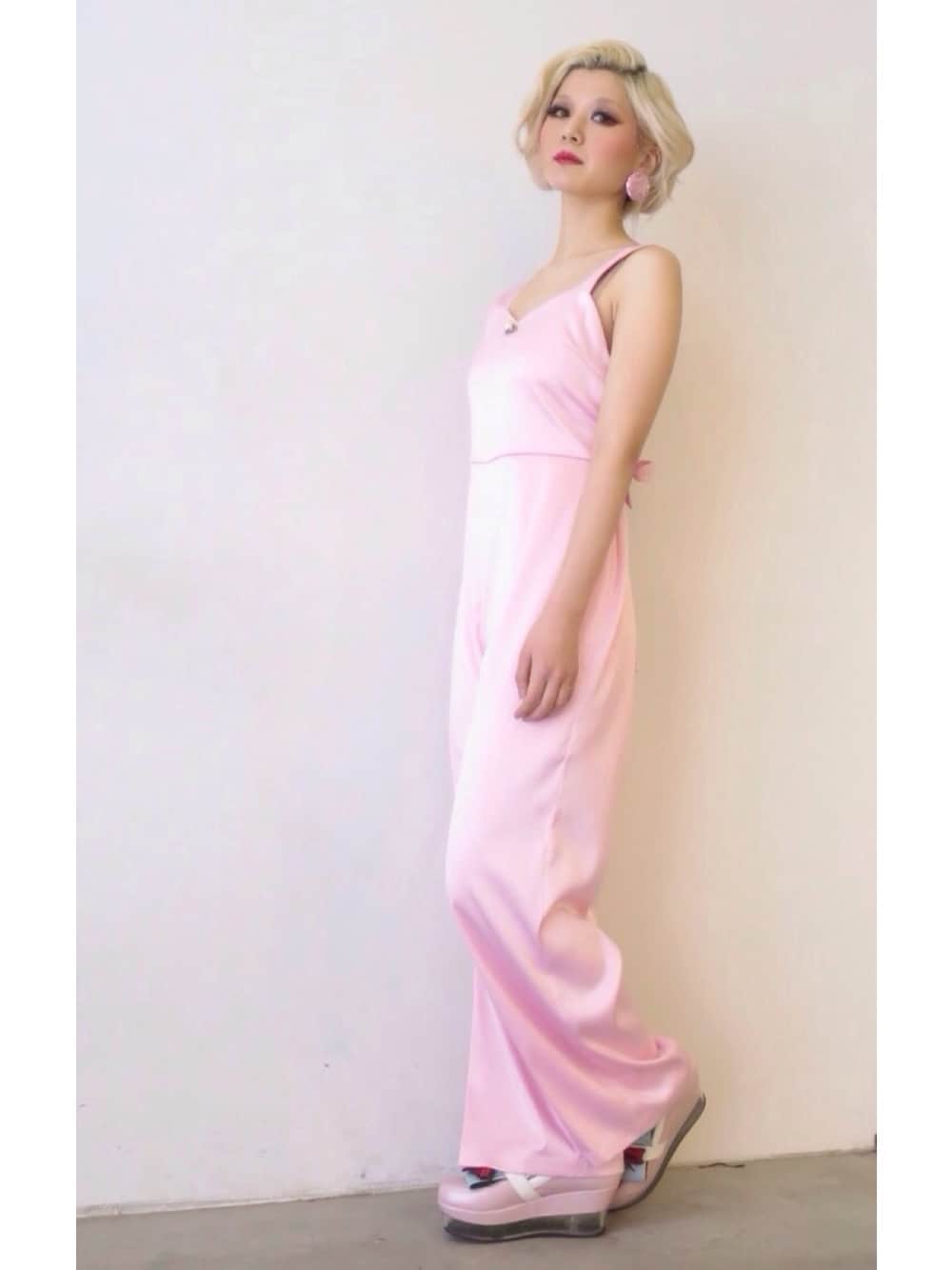 PAMEO POSEのオールインワン・サロペット（ピンク系）を使った人気