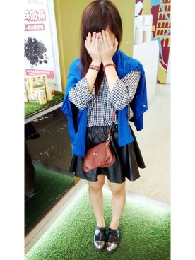 「NET（ネット）のアイテム（その他アウター）」を使った、徐玉さん（レディース・157cm）の秋コーディネート