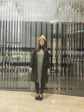 「アイテム（ドレス、グレー系）」を使った、Fangyinliuさん（レディース・164cm）の冬コーディネート