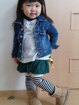 「BRANSHES（ブランシェス）のアイテム（レッグウェア、ブラック系）」を使った、niiiinaさん（キッズ・130cm）の秋コーディネート
