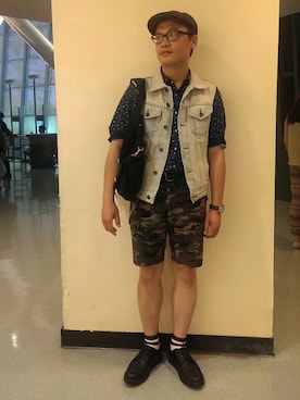 「plain-me（プレインミー）のアイテム」を使った、吳俊修さん（メンズ・170cm）の夏コーディネート