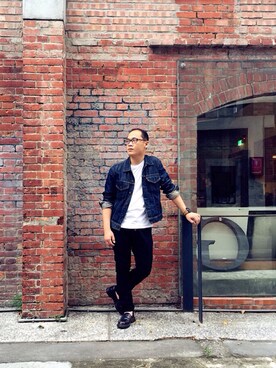 「EDWIN」｜「アイテム（その他シューズ）」を使った、吳俊修さん（メンズ・170cm）の秋コーディネート