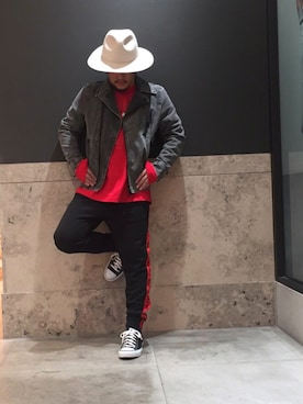 「DIESEL（ディーゼル）のアイテム（ライダースジャケット、グレー系）」を使った、J.yaanooさん（メンズ・165cm）の秋コーディネート