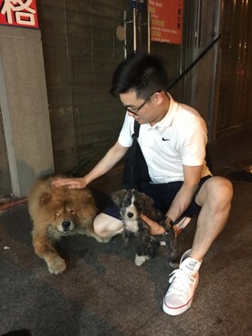 王_晚さんのコーディネート