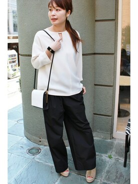 「FIGARO Paris（フィガロパリ）のアイテム（シャツ/ブラウス）」を使った、ayaさん（レディース・166cm）の春コーディネート