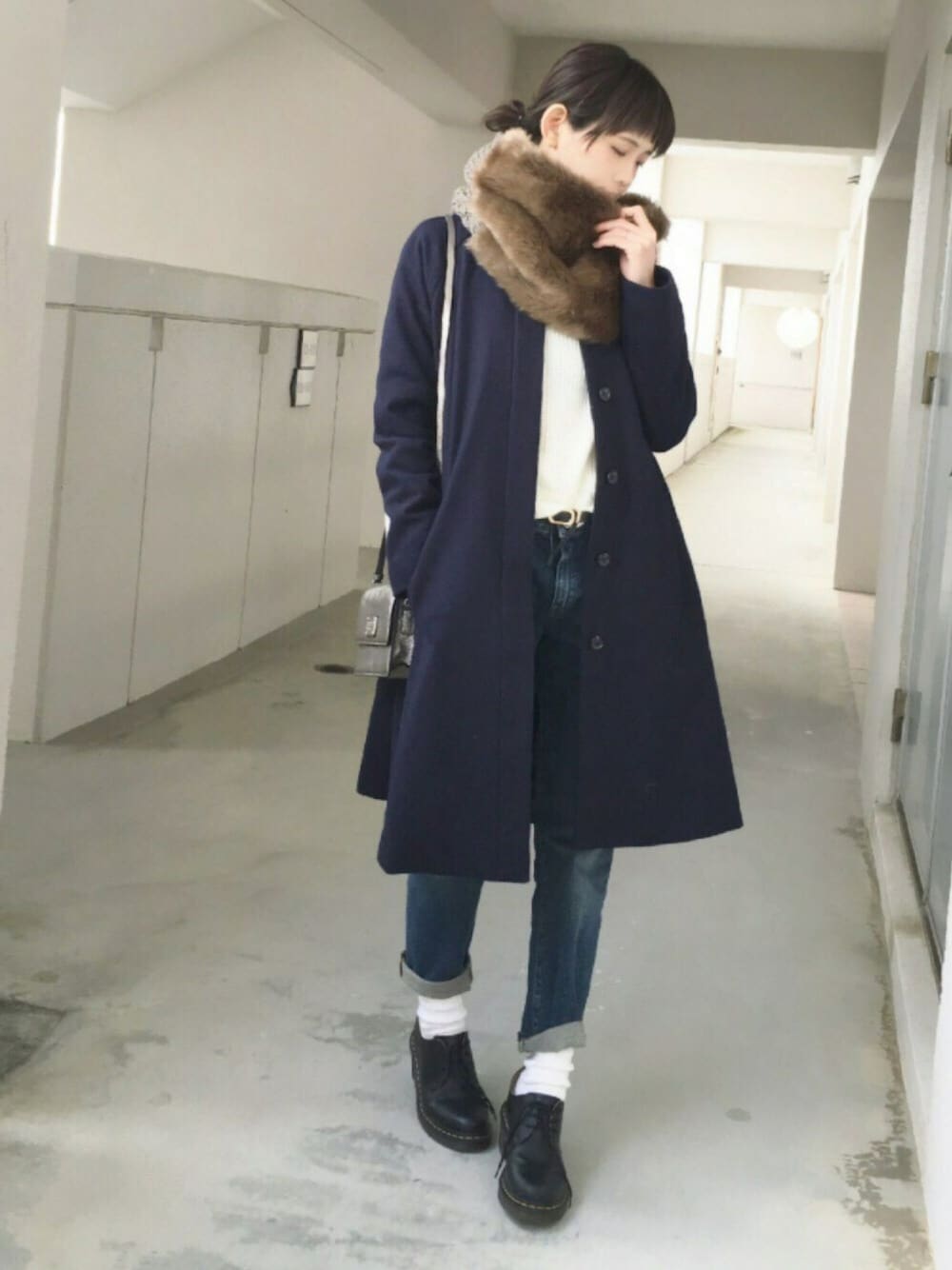 「Marc by Marc JacobsのNIFTY GIFTY METAL_JULIE（ショルダーバッグ、その他）」を使った、浅倉 まいさん（レディース・158cm）の冬コーディネートの1枚目の写真