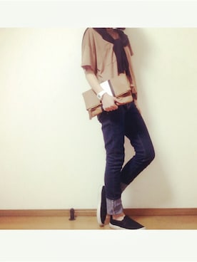 「H&M（エイチ・アンド・エム）のアイテム（クラッチバッグ、ベージュ系）」を使った、porin*さん（レディース・157cm）の夏コーディネート