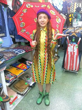 「雨の日」｜「アイテム（ハンチング/ベレー帽）」を使った、古着屋FunnyFace♪Ladysさん（レディース・168cm）の秋コーディネート