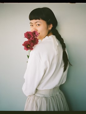 「keisuke kanda（ケイスケカンダ）のアイテム（スカート）」を使った、も も かさん（レディース・168cm）の秋コーディネート