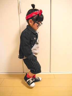 「COMME CA DU MODE（コムサデモード）のアイテム（デニムジャケット）」を使った、mömöさん（キッズ・90cm）の春コーディネート