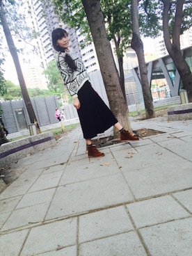 「Lulus（-）のアイテム（ニット/セーター、その他）」を使った、Olinaさん（レディース・162cm）の冬コーディネート