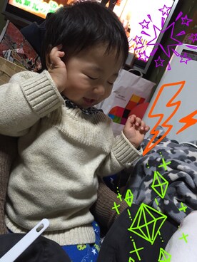 「babyGAP（babyGAP）のアイテム（ニット/セーター、ベージュ系）」を使った、へっぷッさん（キッズ・90cm）の冬コーディネート