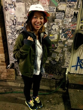 「MONKI（モンキ）のアイテム」を使った、Aya Komineさん（レディース・153cm）の春コーディネート