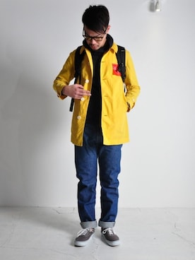 「カラーコート」｜「アイテム（ステンカラーコート）」を使った、Higashiさん（メンズ・184cm）の冬コーディネート