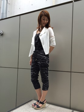 「DUL DE VERRE（ダルデベール）のアイテム（つなぎ/オールインワン）」を使った、Yassanさん（レディース・166cm）の春コーディネート