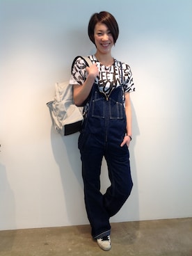 「Johnbull Private labo（ジョンブルプライベートラボ）のアイテム（サロペット/オーバーオール）」を使った、Yassanさん（レディース・166cm）の春コーディネート