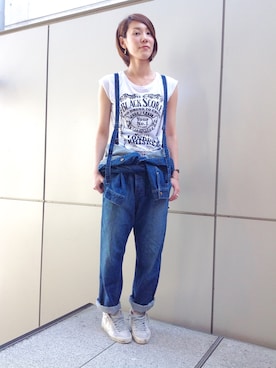 「腰巻きスタイル」｜「アイテム（つなぎ/オールインワン）」を使った、Yassanさん（レディース・166cm）の夏コーディネート