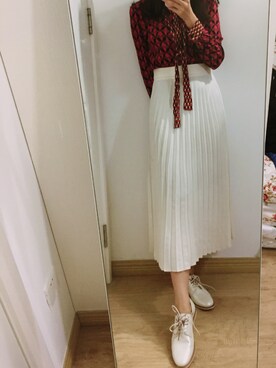 「Ted Baker（テッドベーカー）のアイテム（シューズ）」を使った、荔知さん（レディース・160cm）の秋コーディネート