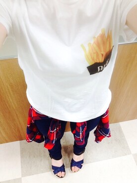 「ZARA（ザラ）のアイテム（Tシャツ/カットソー、ホワイト系）」を使った、-KANON-さん（レディース・149cm）の春コーディネート