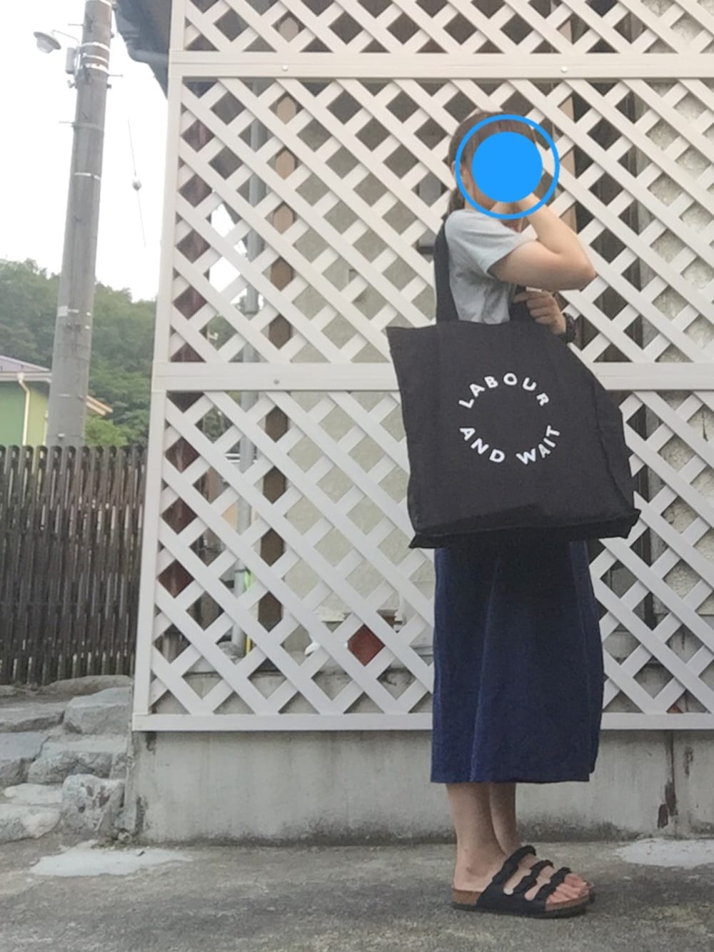 「シンプル、グレーTシャツ、ガウチョパンツ、ワイドパンツ、無印良品、ビルケンシュトック、フロリダ、G-SHOCK」｜「無印良品のアイテム（Tシャツ/カットソー、グレー系）」を使った、きゃおさん（レディース・167cm）の夏コーディネートの1枚目の写真