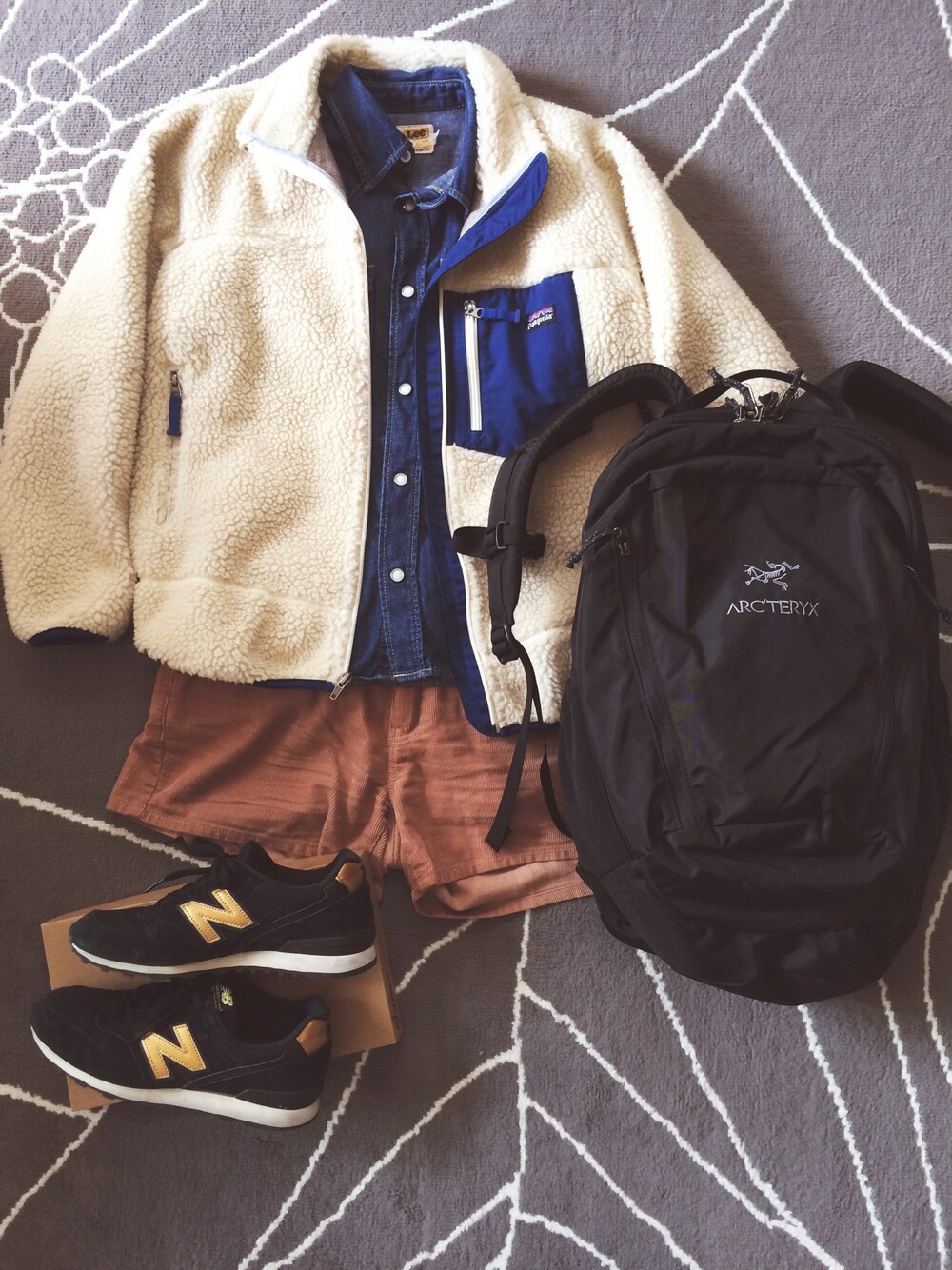「ARC'TERYX、patagonia、あったかコーデ、kids、KIDSサイズ、フリース、もこもこ」｜「BEAMS BOYのARC'TERYX / “MANTIS 26”☆（バックパック/リュック、ブラック系）」を使った、chika   rrrさん（レディース・151cm）の秋コーディネートの1枚目の写真