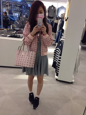「LOVFEE（ラッフィ）のアイテム（その他アウター）」を使った、Moni ◡̈さん（レディース・155cm）の春コーディネート