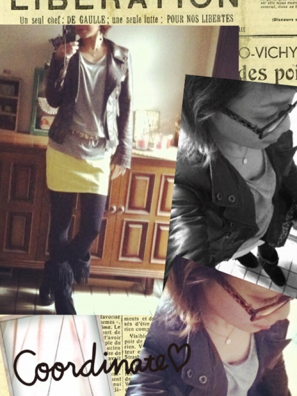 スカート、ブーツを着用した春コーディネートの1枚目の写真