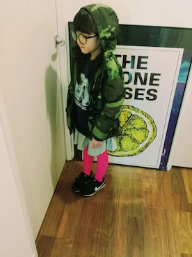 「アイテム（ナイロンジャケット）」を使った、momoyamaxさん（キッズ・120cm）の冬コーディネート