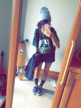 「Carhartt（カーハート）のアイテム（帽子、グレー系）」を使った、MIKIさん（レディース・153cm）の秋コーディネート