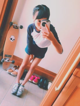 「American Apparel（アメリカンアパレル）のアイテム（Tシャツ/カットソー、ホワイト系）」を使った、MIKIさん（レディース・153cm）の秋コーディネート