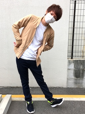 赤髪のともさんのコーディネート