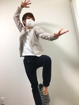 赤髪のともさんのコーディネート