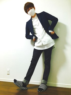 「HVC（エイチブイシー）のアイテム（パンツ）」を使った、赤髪のともさん（メンズ・170cm）の秋コーディネート