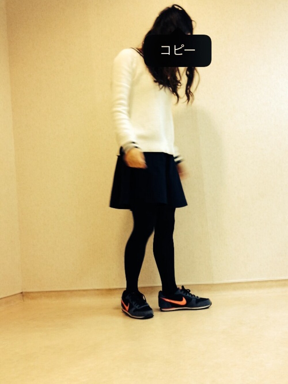「スニーカー、ナイキ」｜「ODETTE E ODILEのナイキ/NIKE ジニコ（スニーカー、ブラック系）」を使った、みんちょさん（レディース・155cm）の冬コーディネートの1枚目の写真