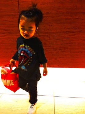 「TMT（ティーエムティー）のアイテム（バッグ）」を使った、honooopy...さん（キッズ・90cm）の秋コーディネート